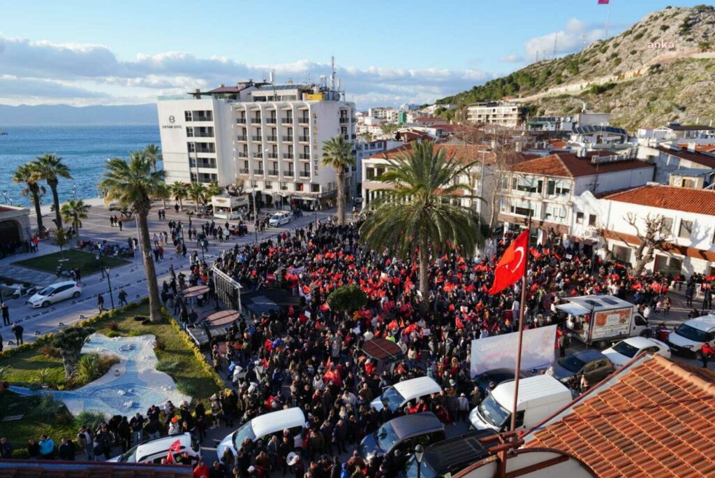 Çeşme belediye başkanı'ndan adaylık çıkışı