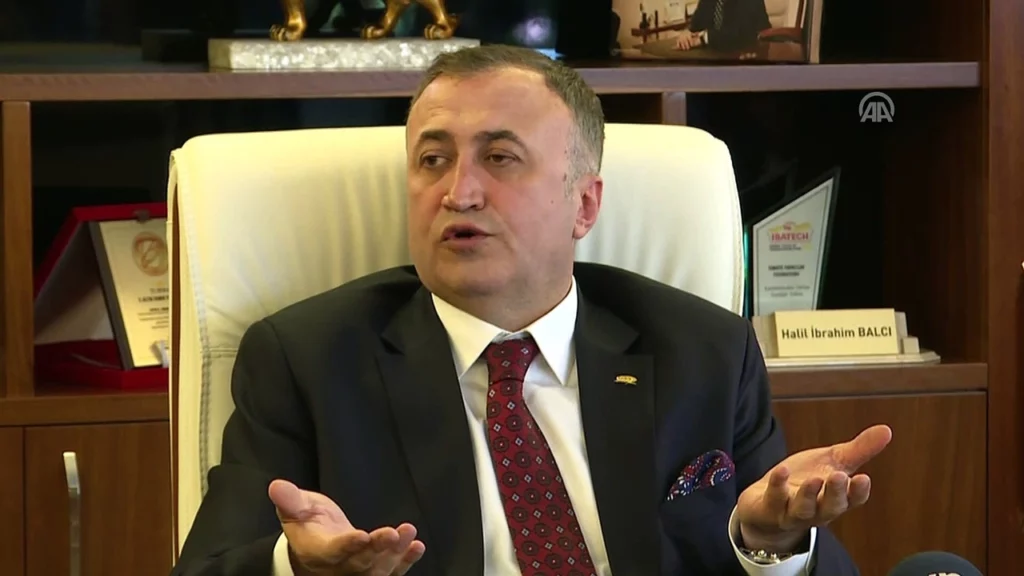 Fırıncılar federasyonu başkanı açıkladı. Ankara ve i̇stanbul'da 250 gram ramazan pidesi 15 tl'den satılacak