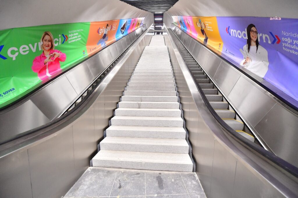 Narlıdere metrosu, 24 şubat cumartesi günü i̇zmirlilerin hizmetine açılacak. Seferler ön işletim sürecinde 15 dakika arayla yapılacak.