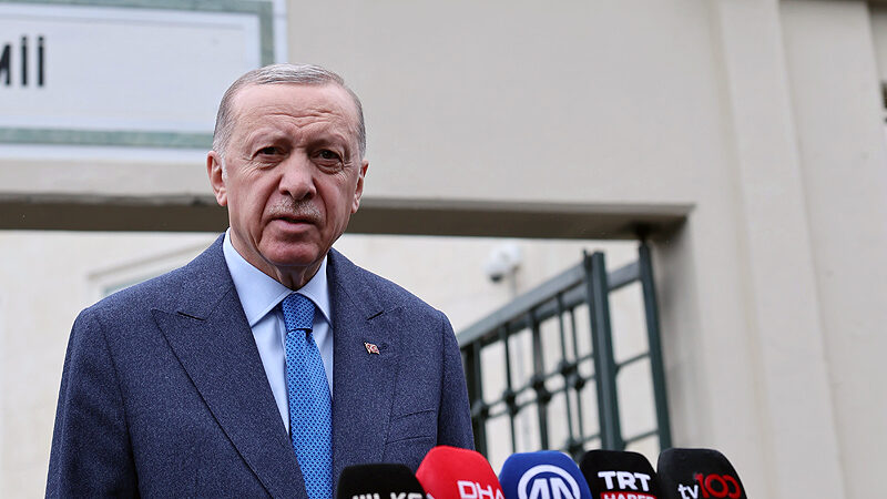 Erdoğan i̇ran- i̇srail gerilimini değerlendirdi: i̇srail farklı, i̇ran farklı görüşler ortaya atıyor. Sahiplenme yok. Akla ziyan olmayan bir açıklama da yok