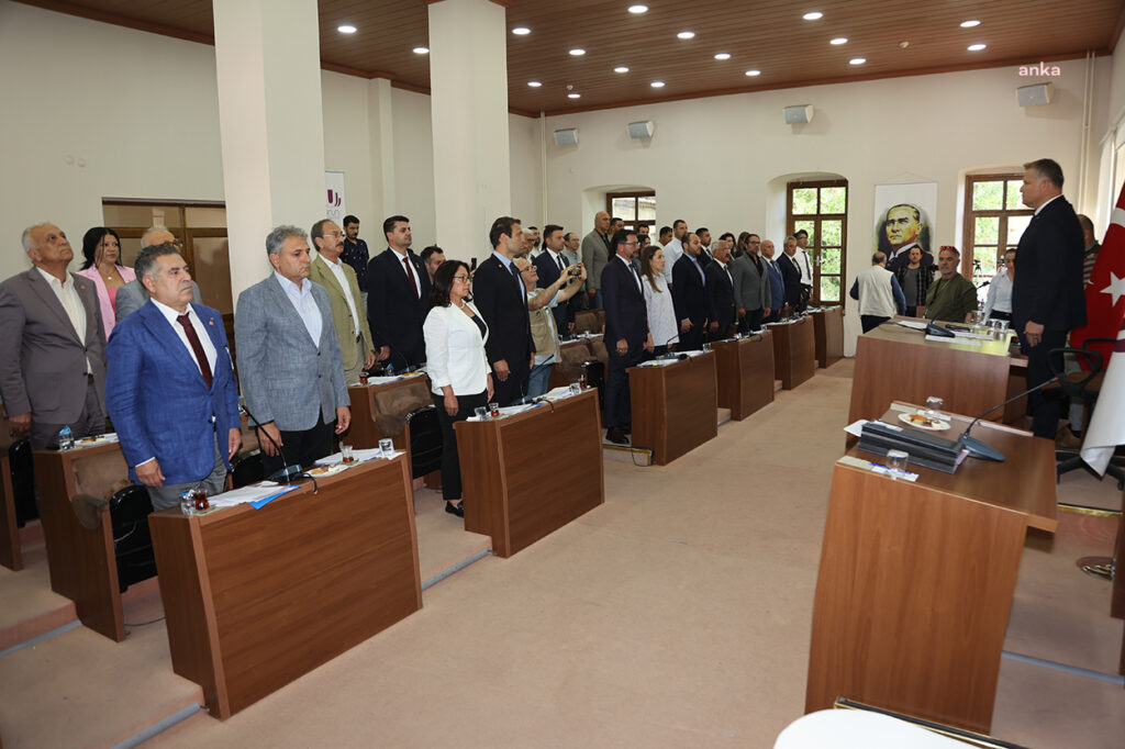 Urla belediye meclisi i̇lk toplantısını yaptı