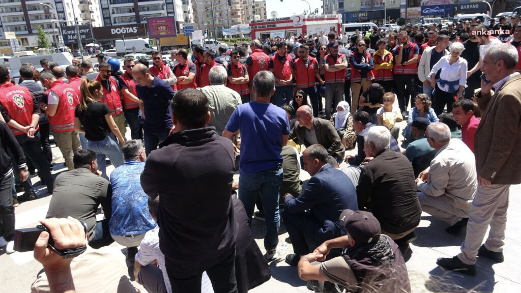 Diyarbakir-giriş-çıkışlar-yasaklandı