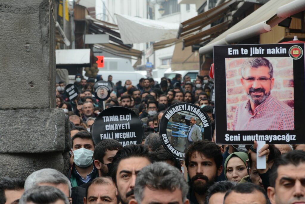 Tahir elçi'nin faili meçhul cinayeti için yapılan eylemlerden biri. Fotoğraf: rudaw