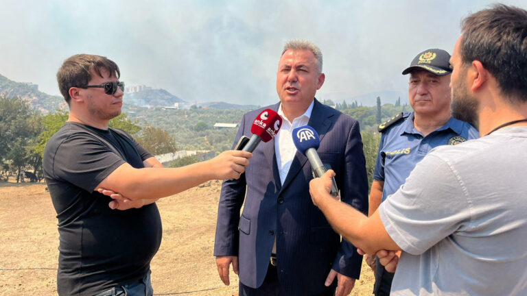 Vali Elban, yangın bölgesinde inceleme yaptı