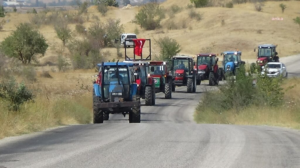 Edirne’de çiftçiler traktörleriyle eylem yaptı