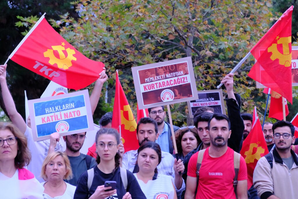 İncirlik üssü'ne yürüyüş başlatan thtm  üyeleri, eskişehir’de