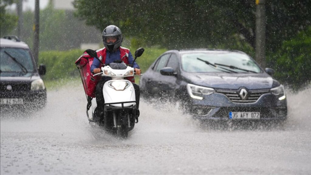 İstanbul, Balıkesir ve Muğla için kuvvetli yağış uyarısı