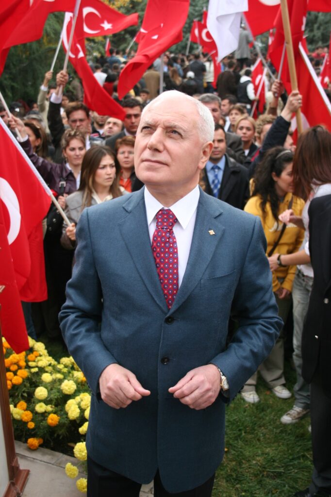 Mehmet Haberal’ın 50’Nci Gurur Yılı Whatsapp image 2025 10 30 at 10. 29. 36 1