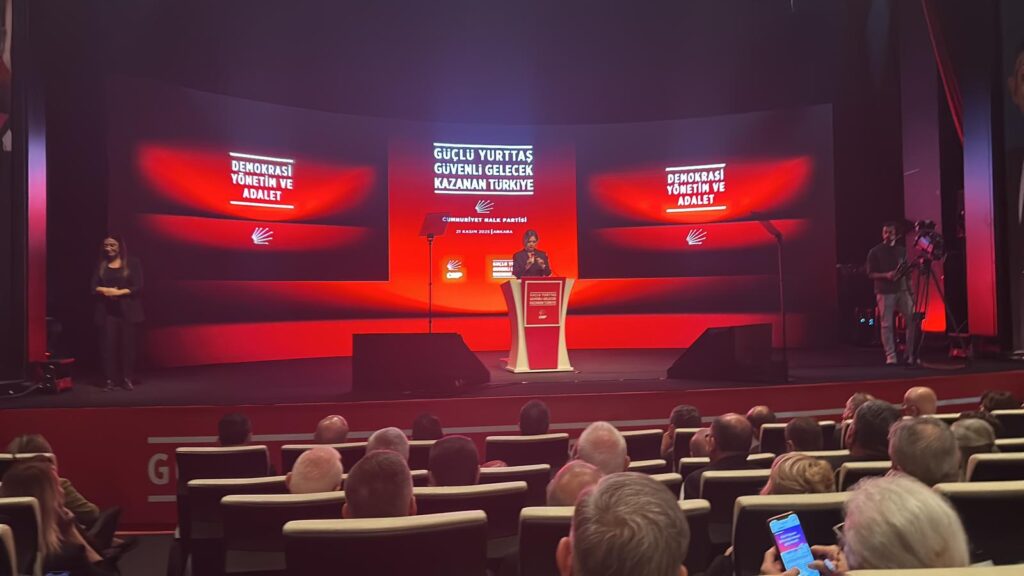 17 Yıl sonra yenilenen parti programı