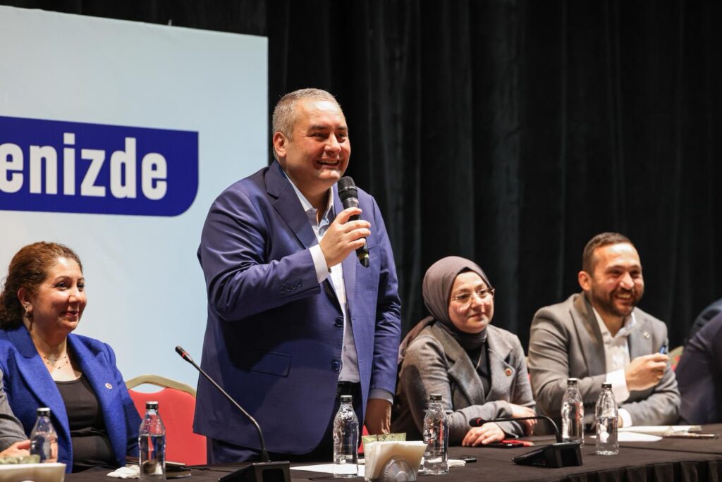 Keçiören'De Mahalle Buluşmaları Halkın Derdine Derman Oluyor Foto 1