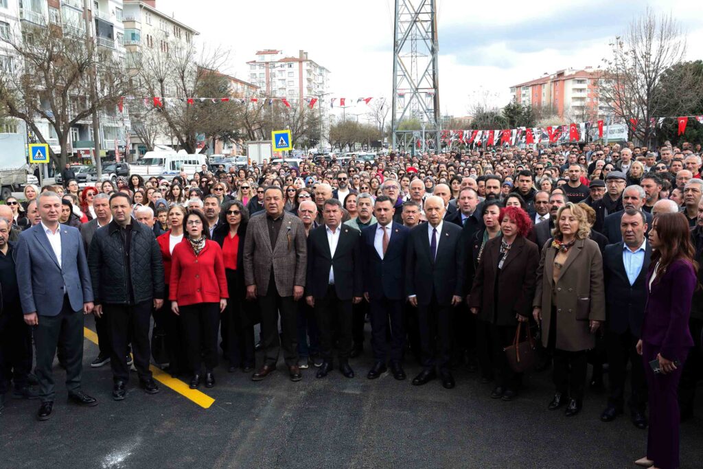 3’Üncü Yeni Halk Kafe Lalegül’de Açıldı Ybb 0931