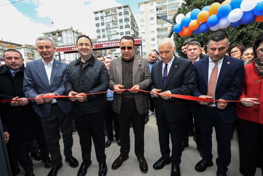 3’Üncü Yeni Halk Kafe Lalegül’de Açıldı Ybb 1048