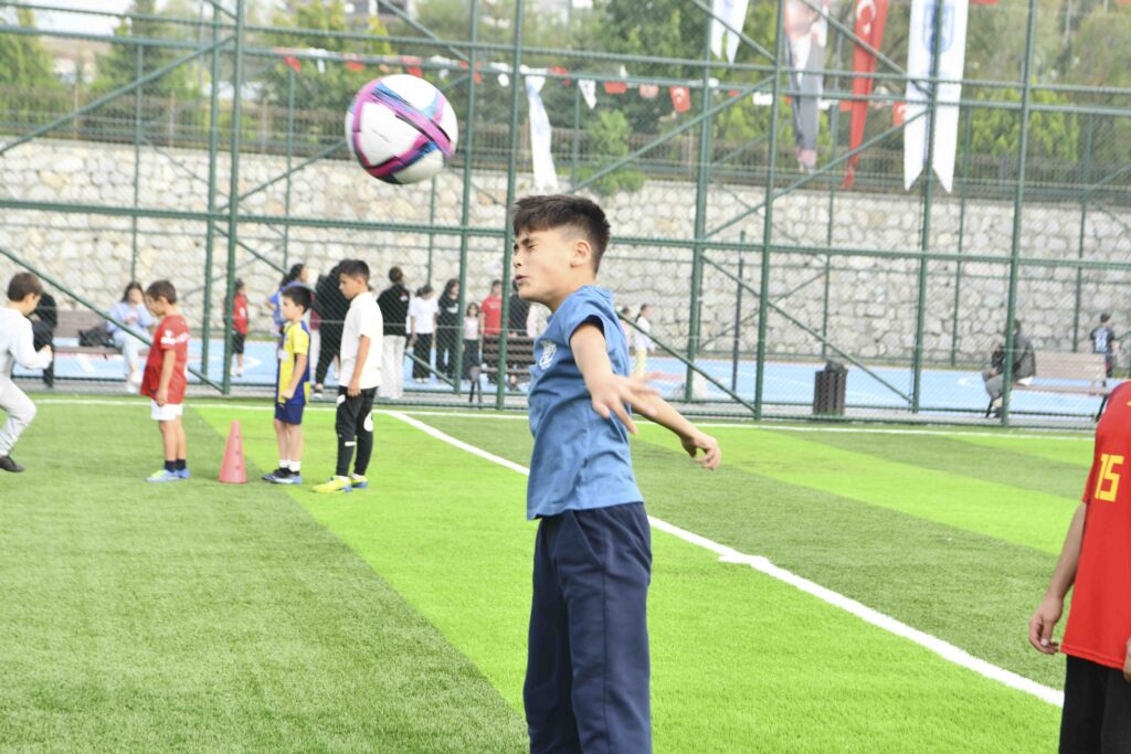 Pursaklar’da Çocuklar İçin Ücretsiz Spor Kursları Başladı Pursaklar’da çocuklar i̇çin ücretsiz spor kursları başladı