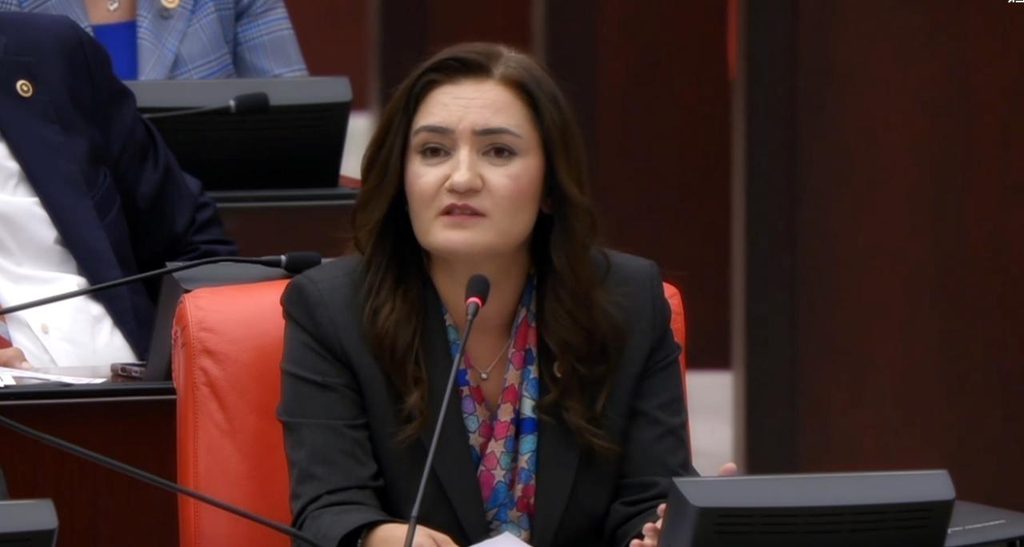 Sevda Erdan Kılıç’tan İktidara Sert Mesaj: “Kaçış Yok” 177177
