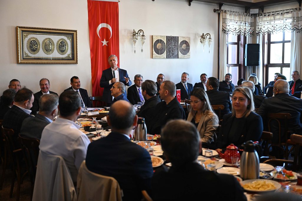 Anafartalar’da Tarihi Dönüşüm: Yavaş’tan Ulus Mesajı Beh 1234