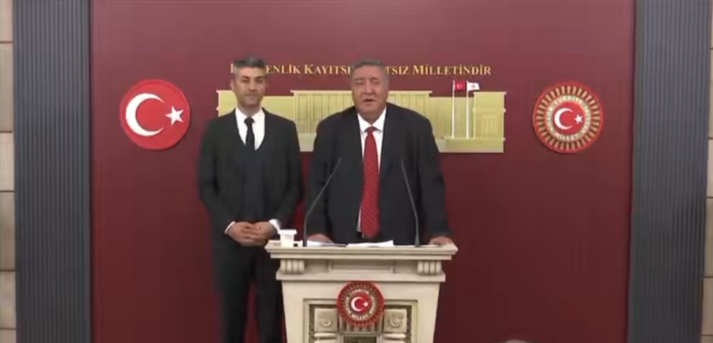 Ömer Fethi Gürer’den Kadro Ve Emeklilik Çağrısı Ömer fethi gürer’den taşeron i̇şçilere kadro ve staj mağdurlarına emeklilik çağrısı