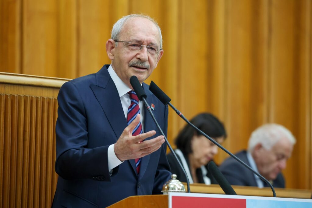 Kılıçdaroğlu: “Şaibeli Adamın Chp’de Yeri Yok” Kılıçdaroğlu: “şaibeli adamın chp’de yeri yok”