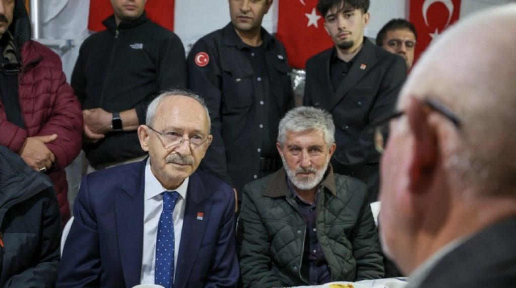 Kılıçdaroğlu’ndan Şehit Polis Ahmet Türkoğlu’nun Ailesine Taziye Img 5820 1024x573 1
