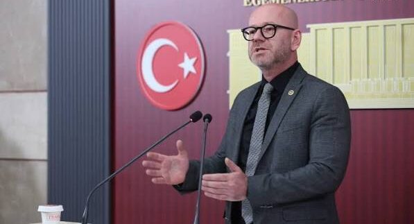 Serkan Sarı’dan 2027 Bütçesine Sert Eleştiri Serkan sarı’dan 2027 bütçesine sert eleştiri