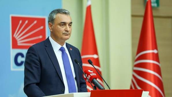 Müslim Sarı’dan Fon Krizi Ve 2027 Bütçesi Açıklaması Müslim sarı’dan fon krizi ve 2027 bütçesi açıklaması