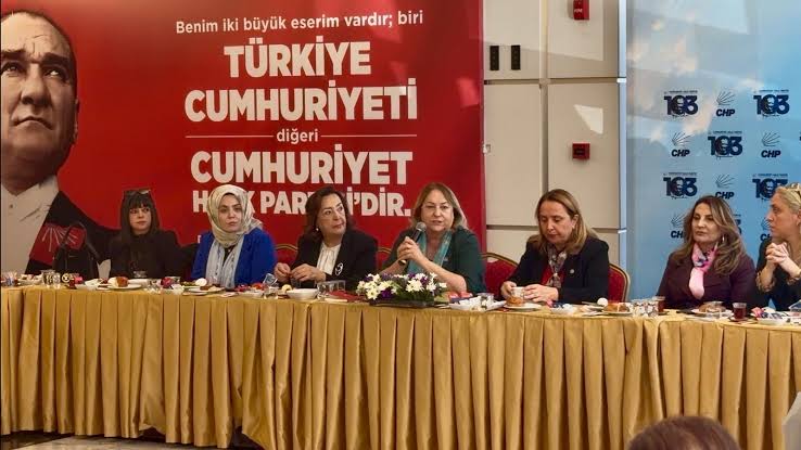 Ayten Gülsever’den Kadın Muhtarlar İçin Temsil Çağrısı Ayten gülsever’den kadın muhtarlar i̇çin temsil çağrısı